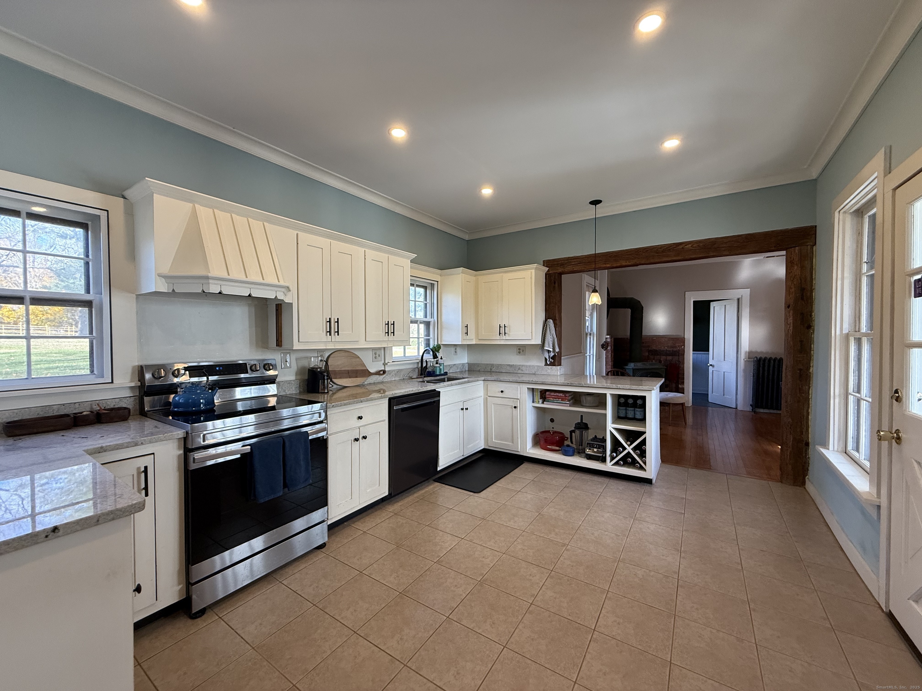 927 Trumbull Highway Lebanon CT 06249