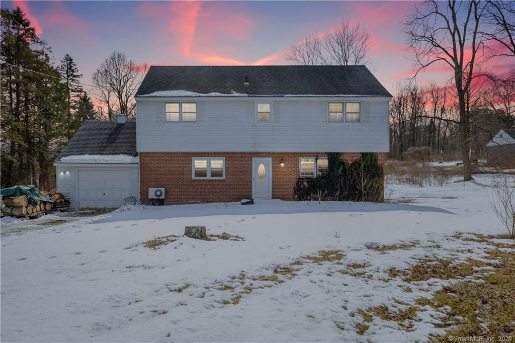 9 North Road Woodbury CT 06798