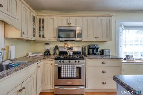 216 Lynnrich Drive Thomaston CT 06787