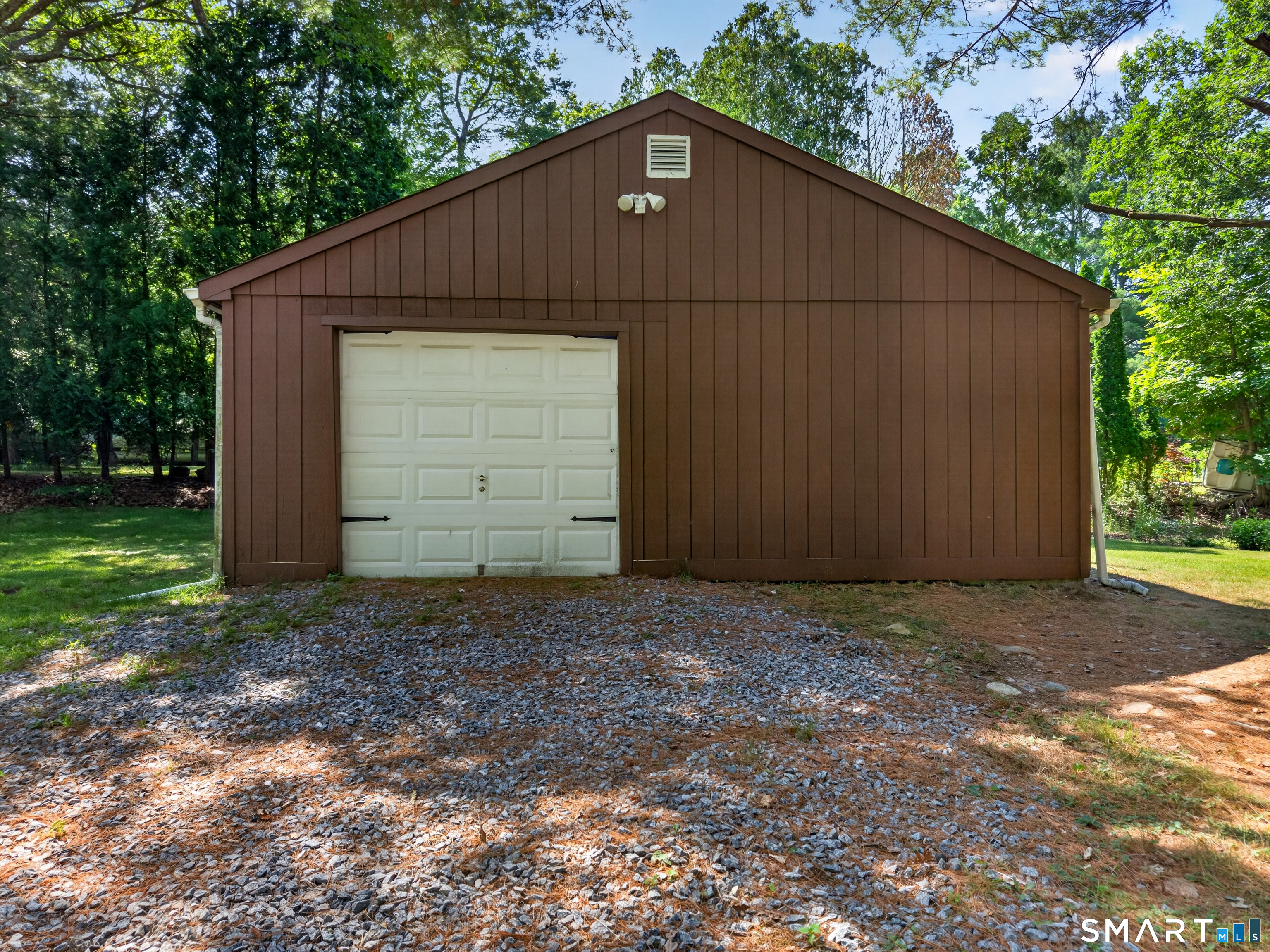 322 Lakeside Drive Lebanon CT 06249