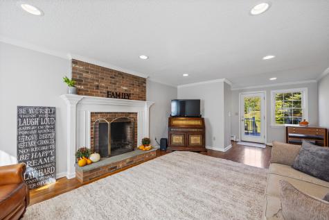 4 Brookfield Court Cheshire CT 06410