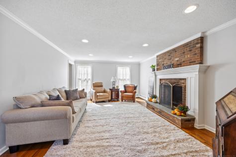 4 Brookfield Court Cheshire CT 06410