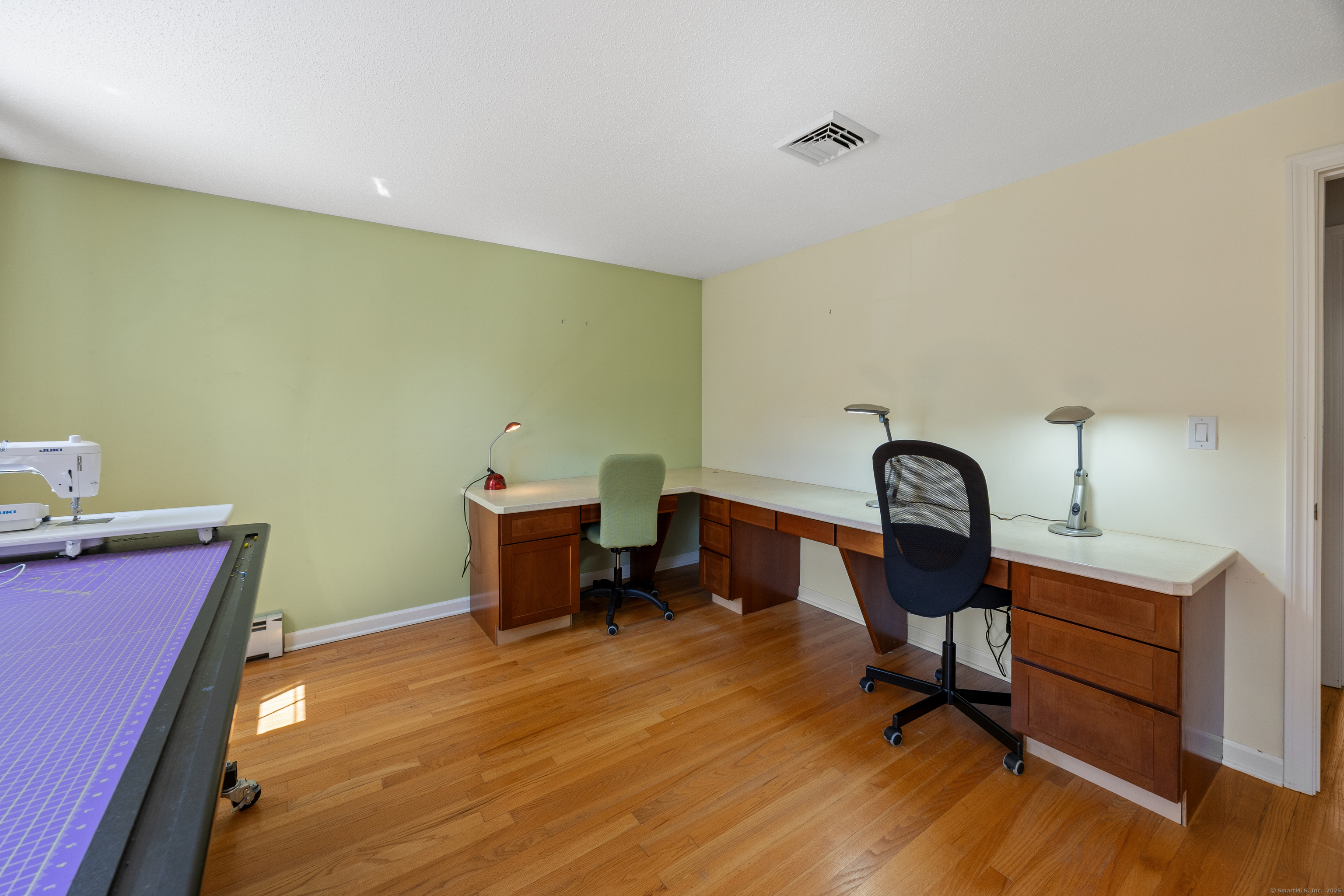 4 Brookfield Court Cheshire CT 06410