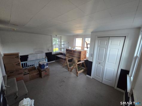 9 Rosko Street Seymour CT 06483