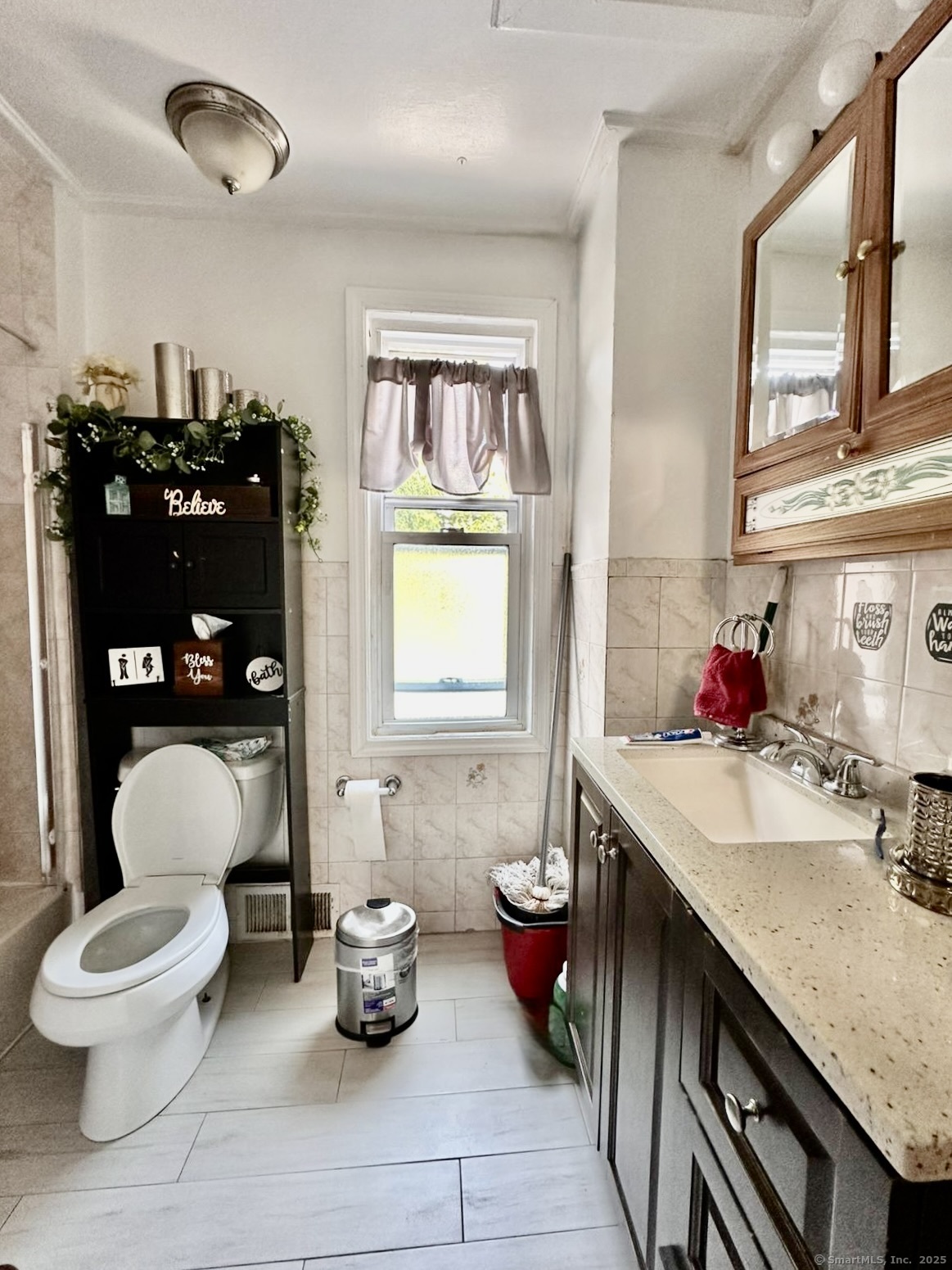 444 Poplar Street New Haven CT 06513
