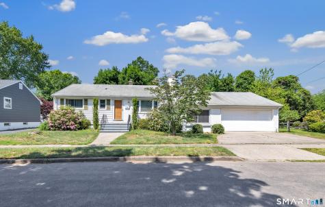 102 Geneva Terrace Fairfield CT 06824