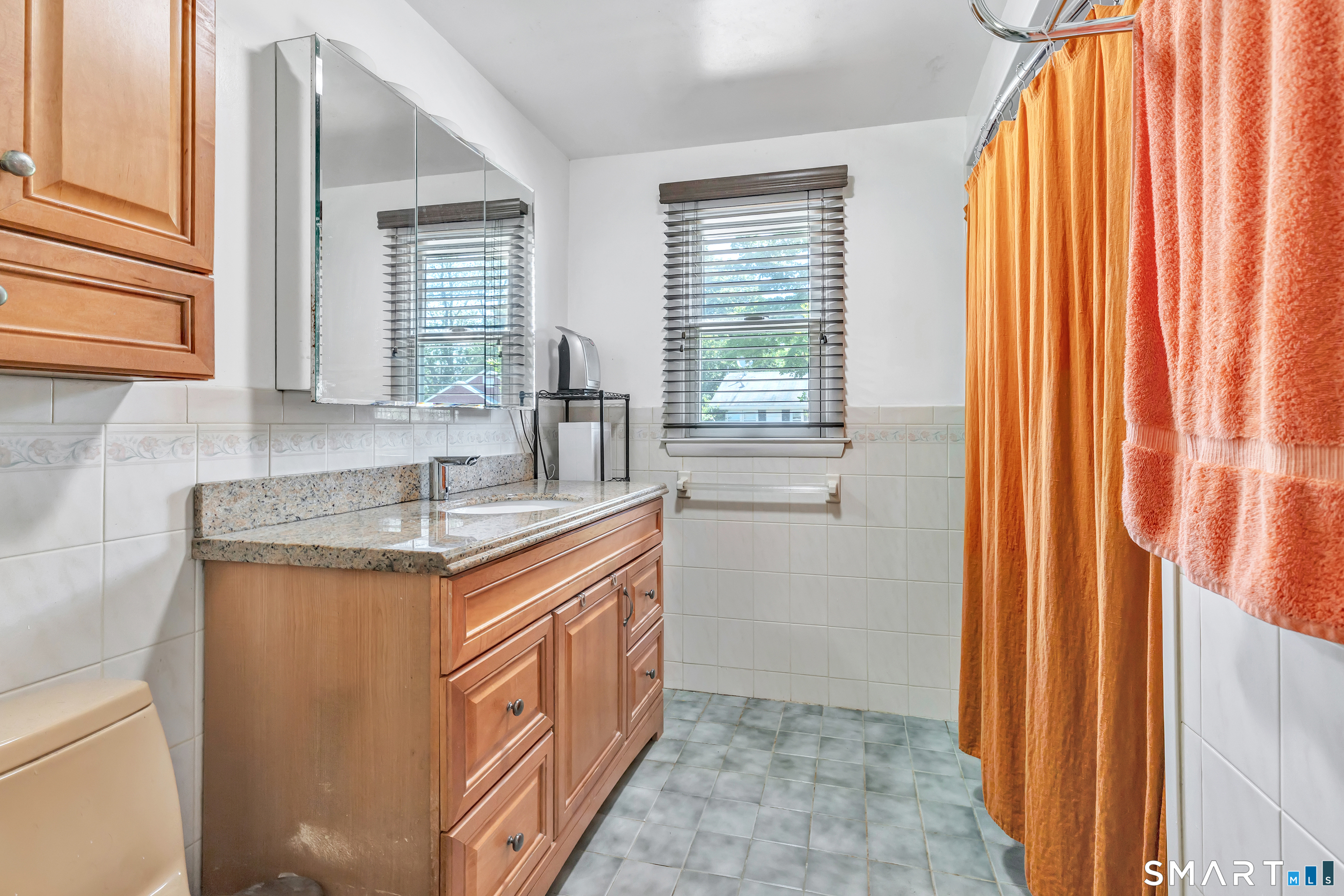 102 Geneva Terrace Fairfield CT 06824
