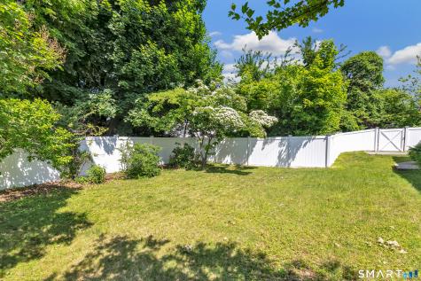102 Geneva Terrace Fairfield CT 06824