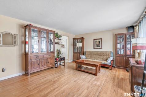 102 Geneva Terrace Fairfield CT 06824