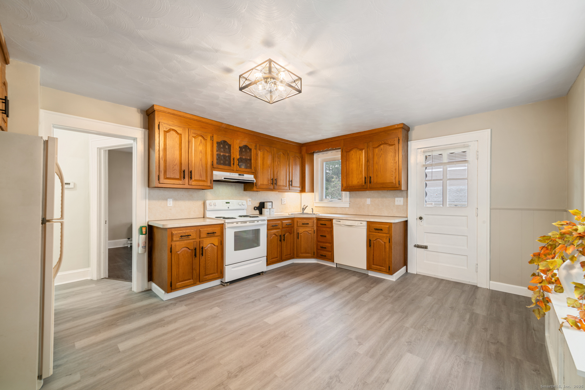 264 Lake Avenue Bristol CT 06010