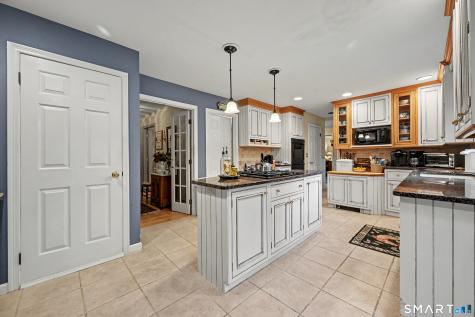 91 Obtuse Hill Road Brookfield CT 06804
