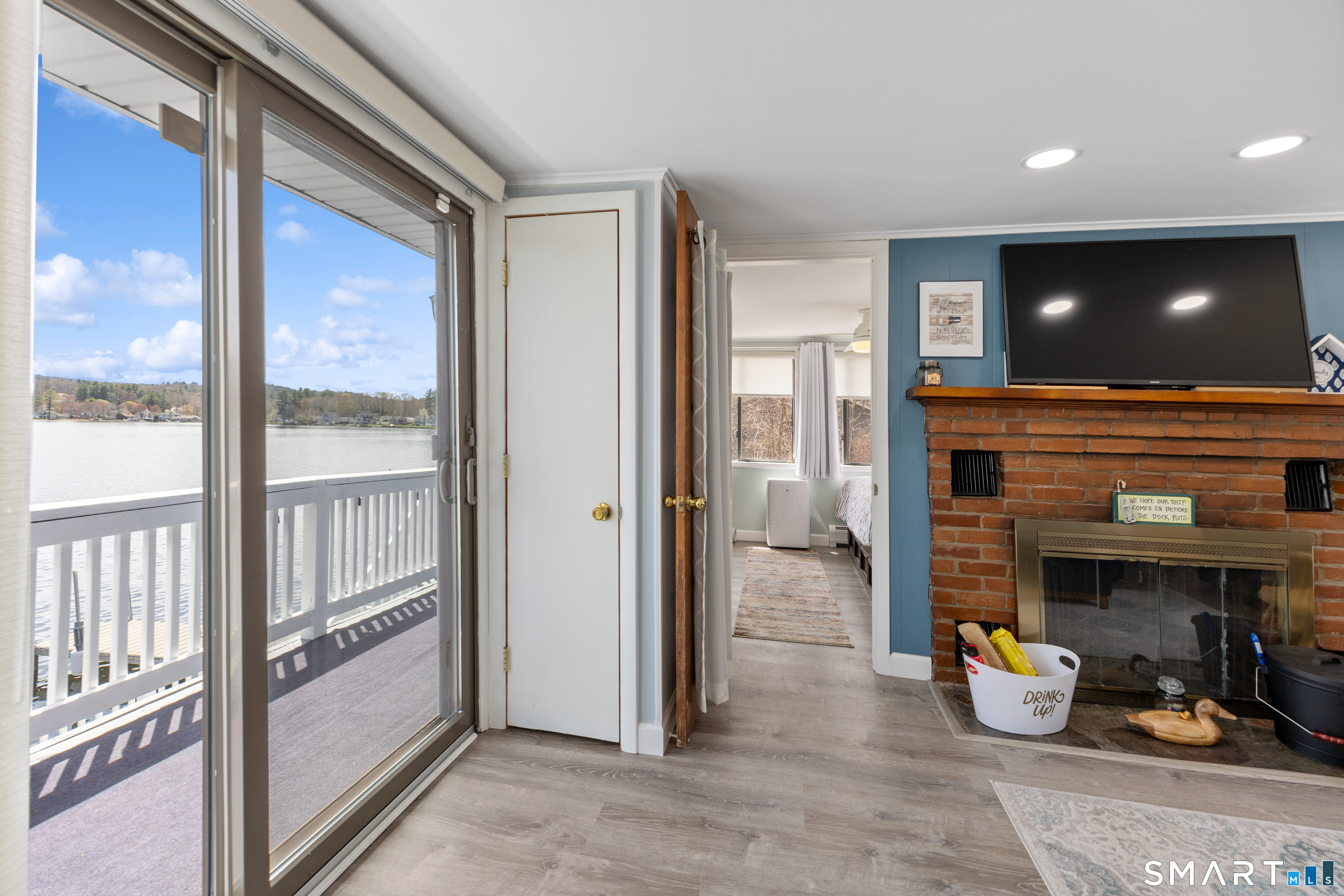 139 West Shore Road Ellington CT 06029