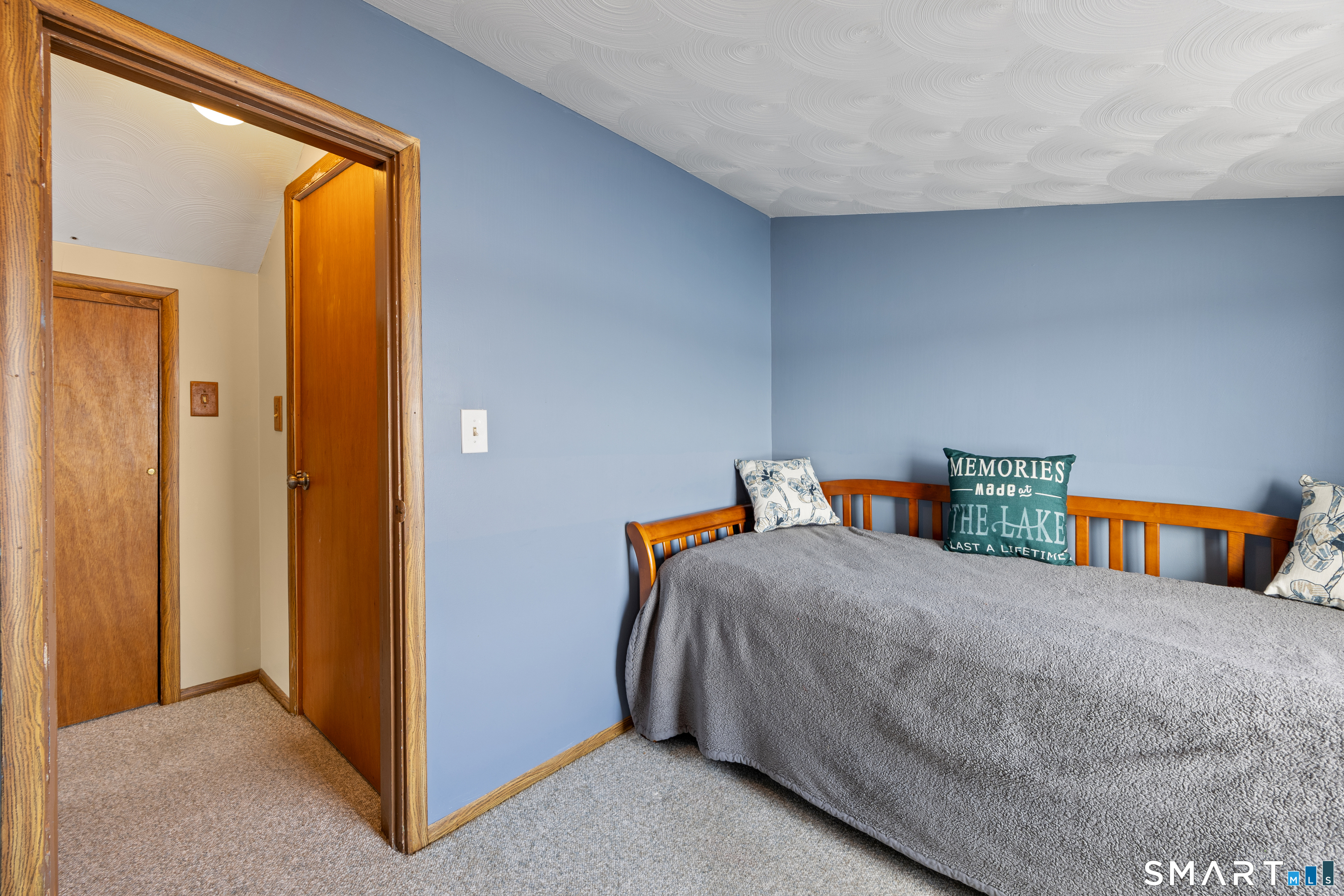 139 West Shore Road Ellington CT 06029