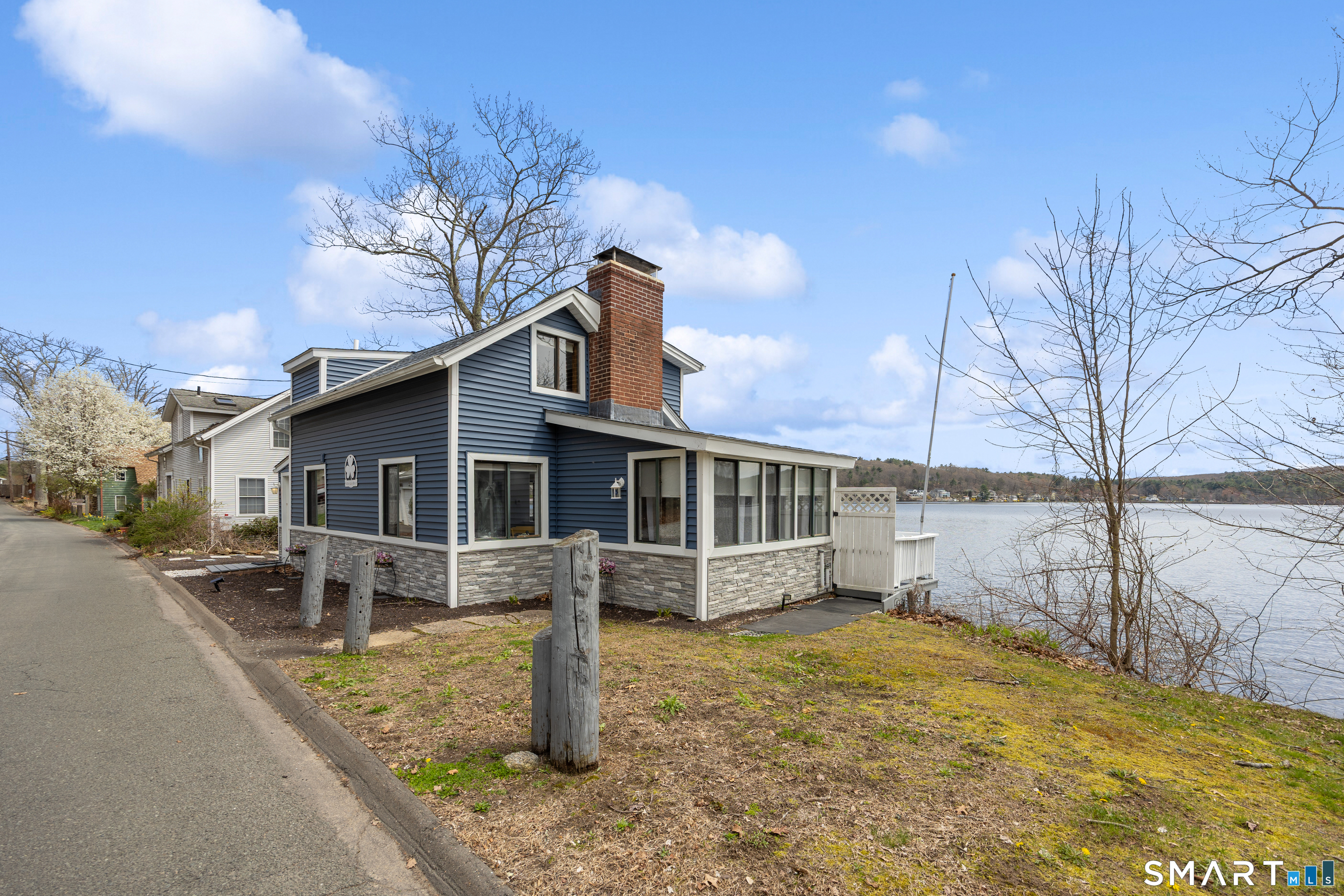 139 West Shore Road Ellington CT 06029