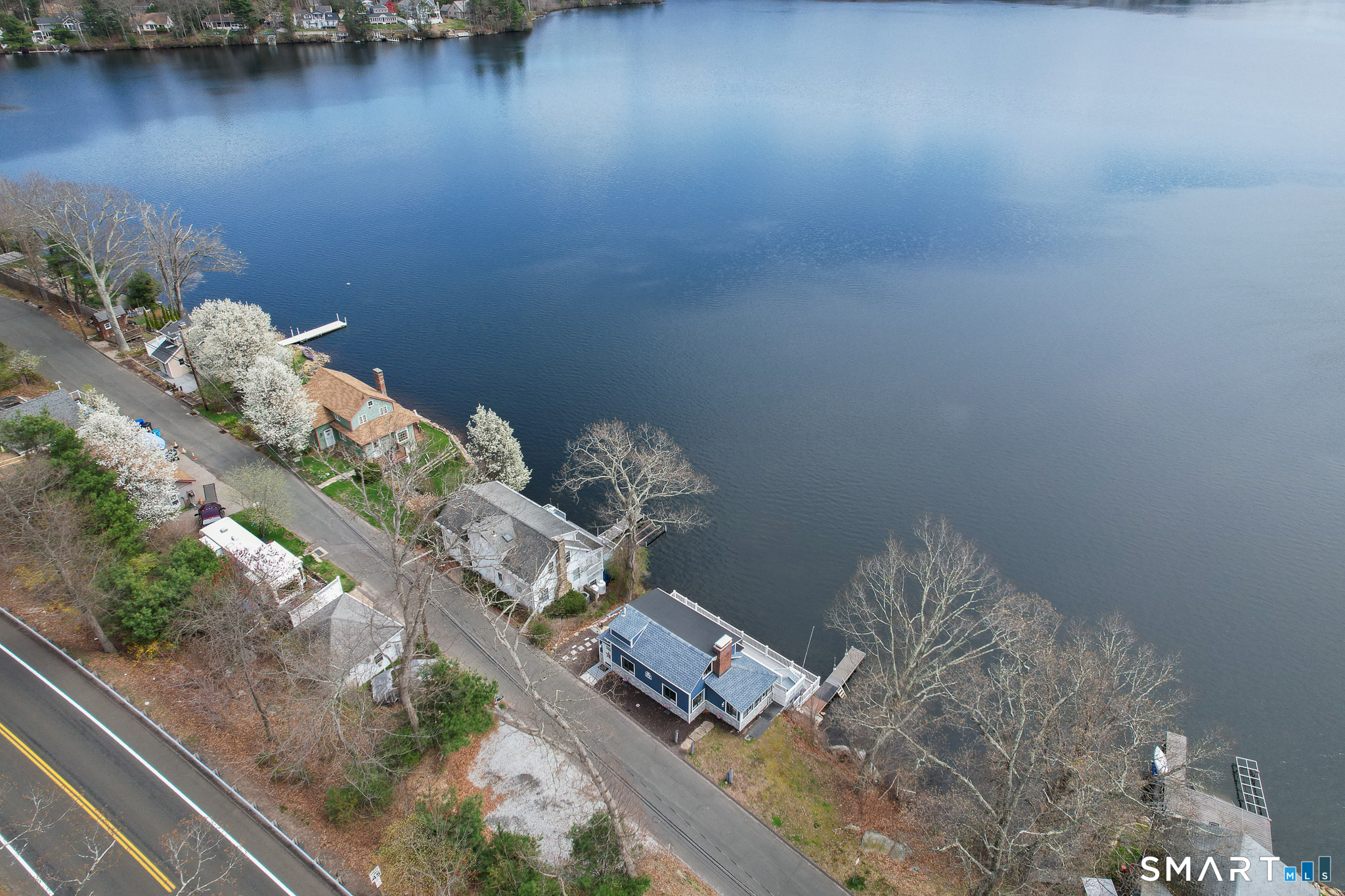 139 West Shore Road Ellington CT 06029