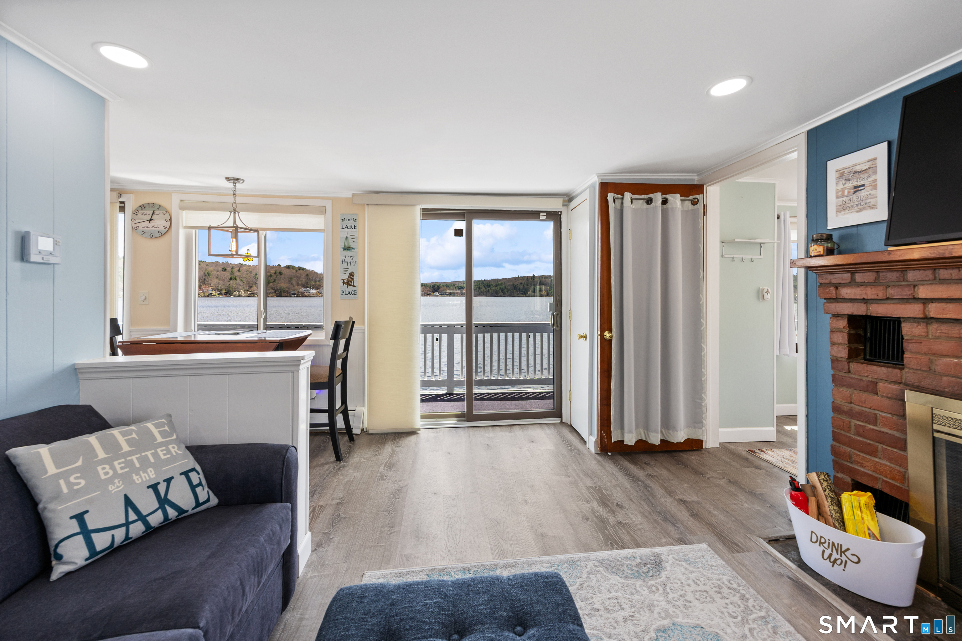 139 West Shore Road Ellington CT 06029