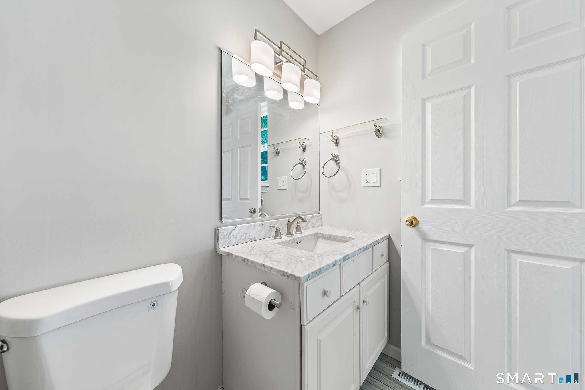 24 Wiscassett Avenue Hamden CT 06518