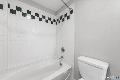 24 Wiscassett Avenue Hamden CT 06518