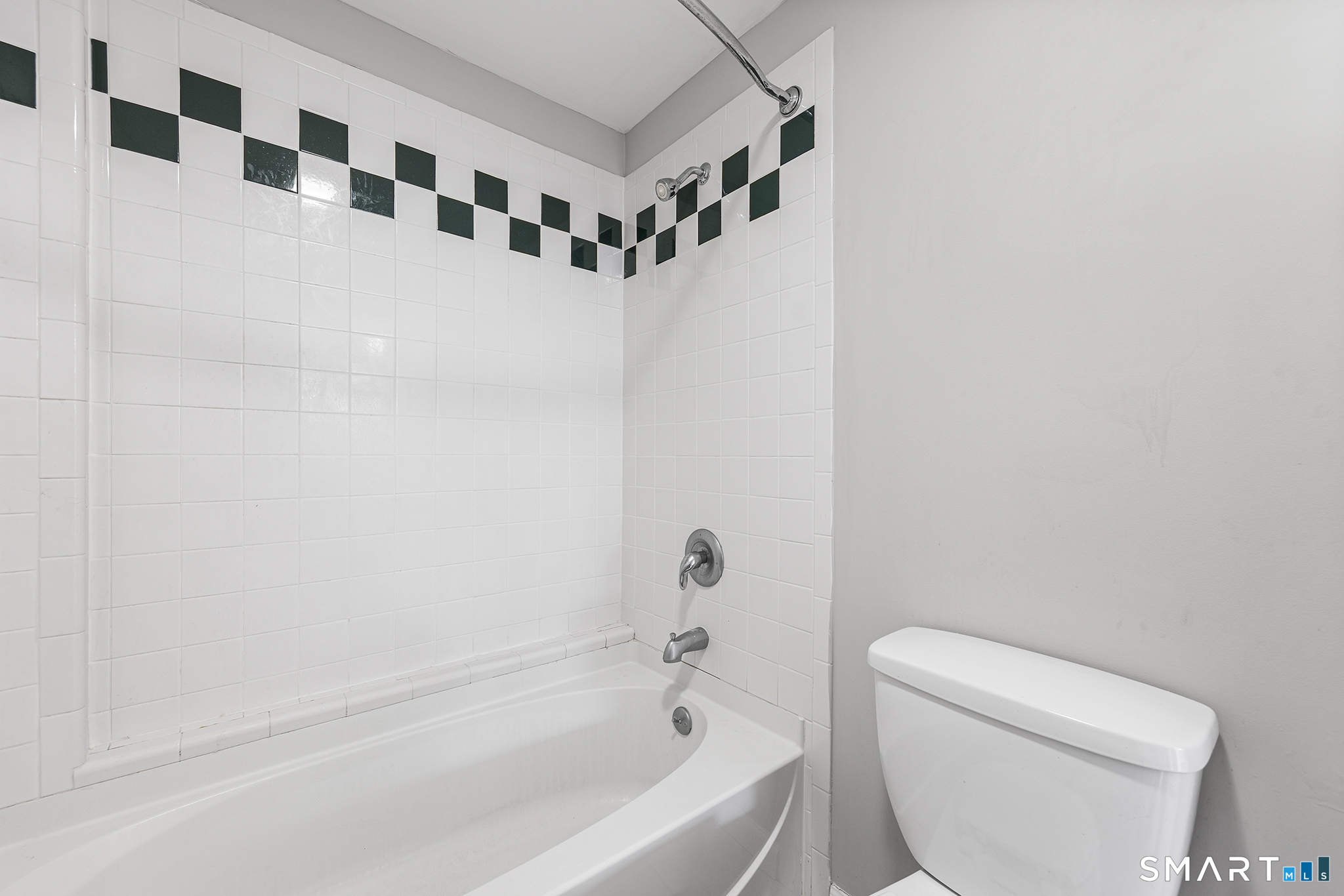24 Wiscassett Avenue Hamden CT 06518