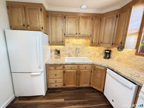 111 Hawthorne Avenue Derby CT 06418