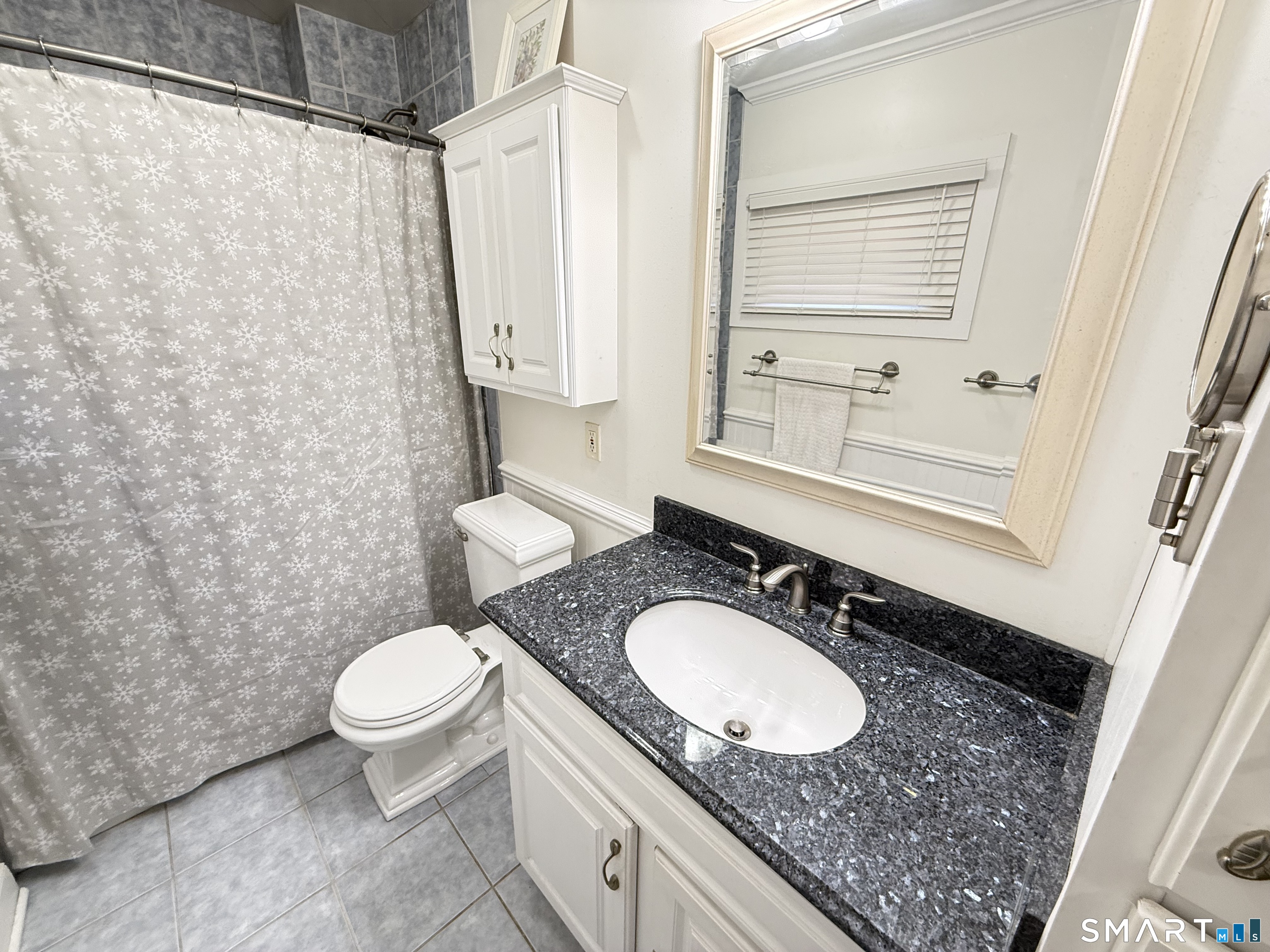 111 Hawthorne Avenue Derby CT 06418
