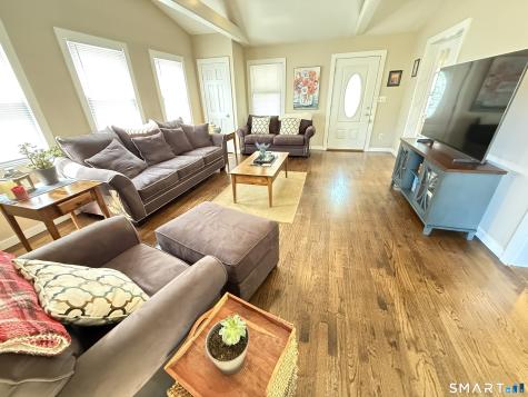 111 Hawthorne Avenue Derby CT 06418