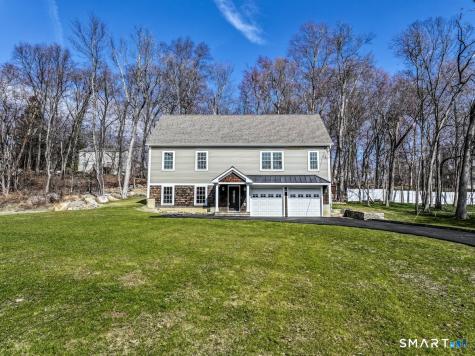53 Pembroke Road Danbury CT 06811