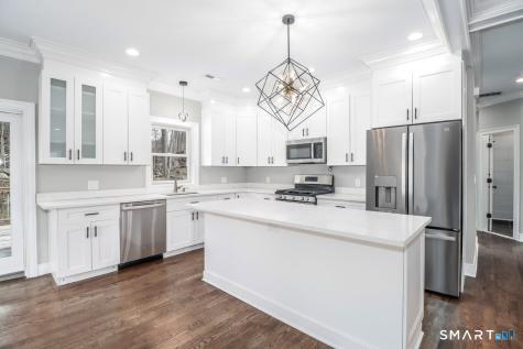 53 Pembroke Road Danbury CT 06811