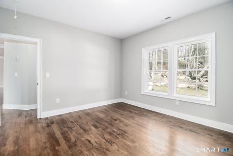 53 Pembroke Road Danbury CT 06811