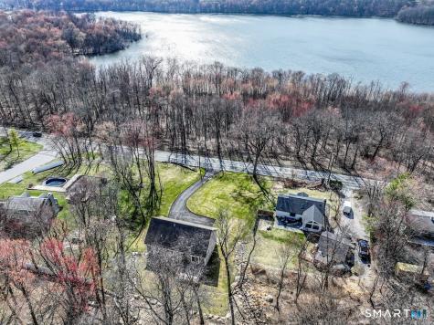 53 Pembroke Road Danbury CT 06811