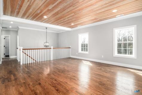 53 Pembroke Road Danbury CT 06811
