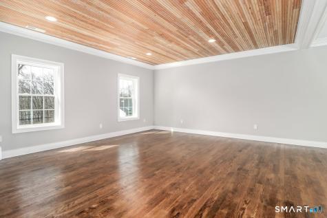 53 Pembroke Road Danbury CT 06811