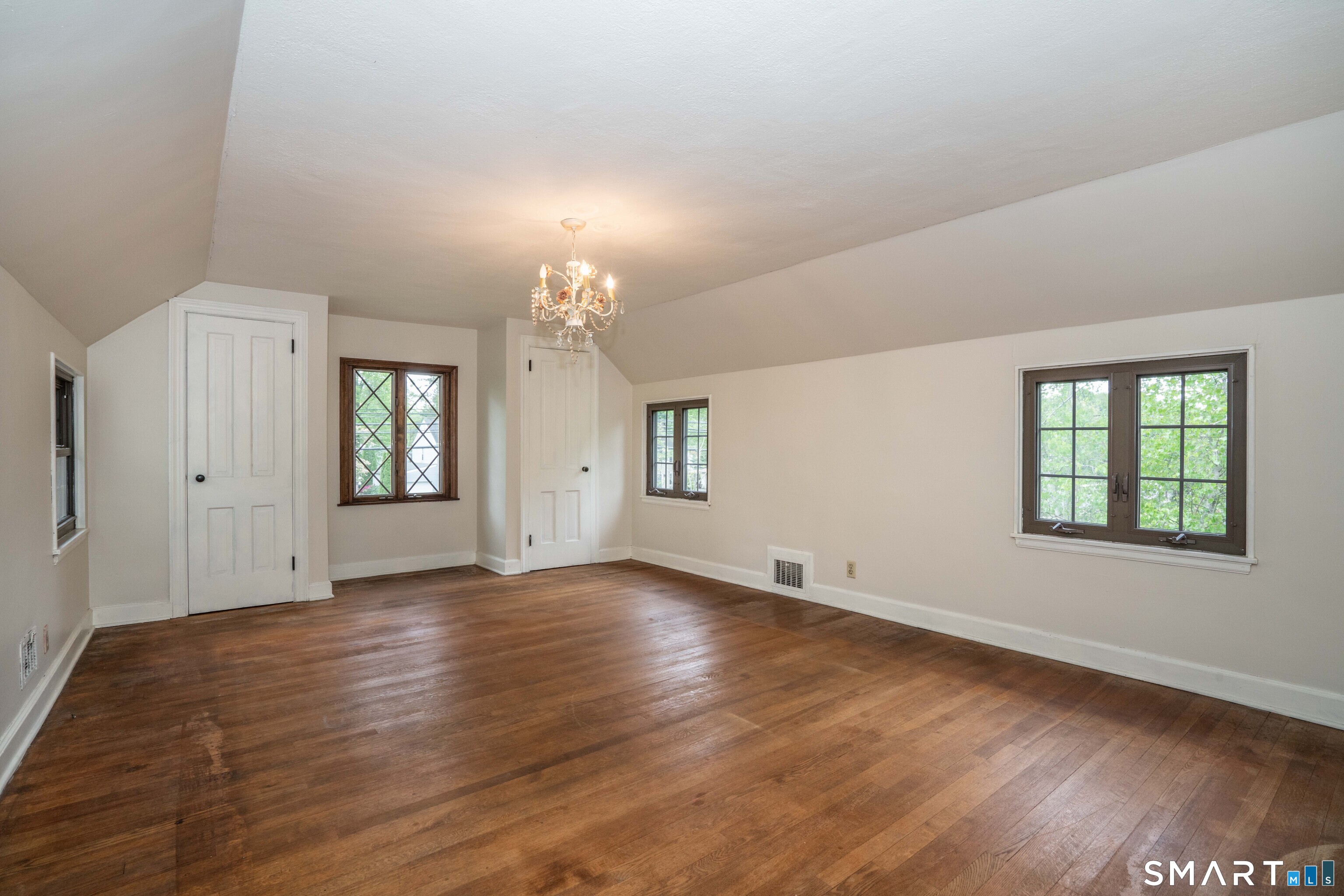 2308 Albany Avenue West Hartford CT 06117