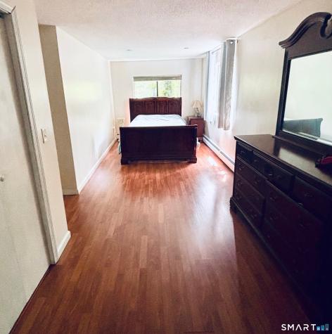 72 Old Meadow Plain Road Simsbury CT 06089