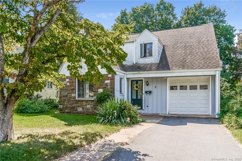 5 Spruce Terrace Portland CT 06480