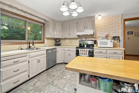 9 Boyer Road Stafford CT 06076