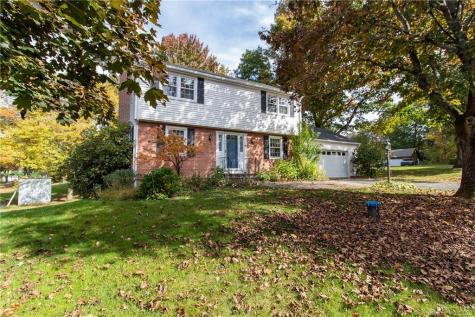 95 Woodpark Drive Watertown CT 06795
