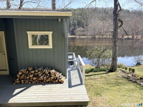 74 Cove Road Haddam CT 06438