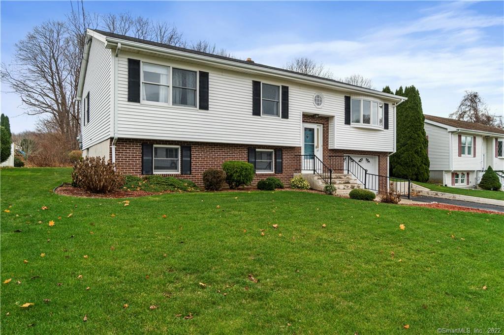 63 Johl Drive Groton CT 06340