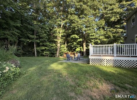 89 Janeway Drive Guilford CT 06437
