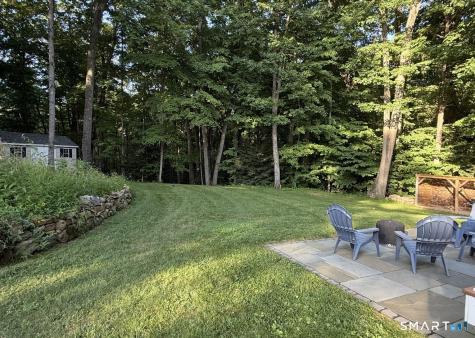 89 Janeway Drive Guilford CT 06437