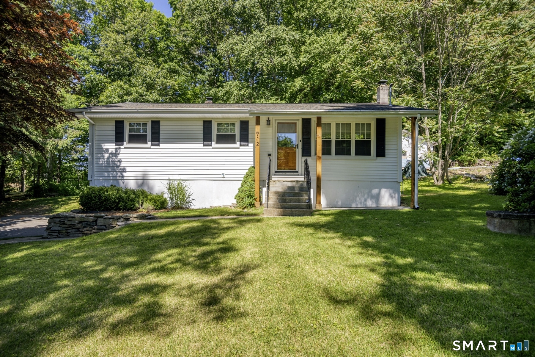 912 Route 163 Route Montville CT 06370