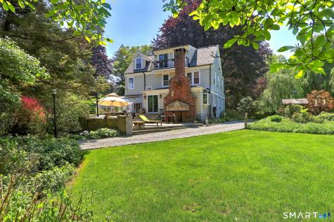 25 Center Road Woodbridge CT 06525