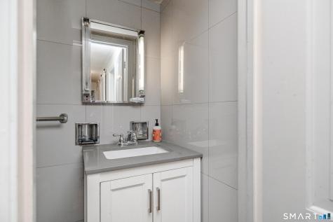 8 Crest Road Danbury CT 06811