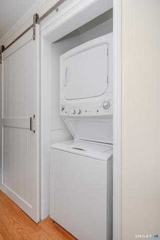 8 Crest Road Danbury CT 06811