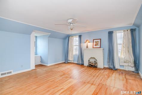 8 Crest Road Danbury CT 06811