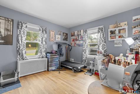 185 Columbus Avenue Meriden CT 06451