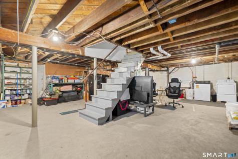 185 Columbus Avenue Meriden CT 06451