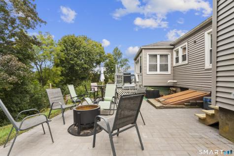 185 Columbus Avenue Meriden CT 06451