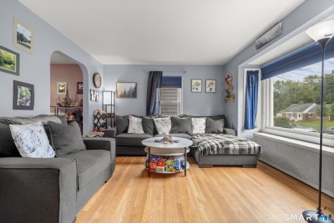 185 Columbus Avenue Meriden CT 06451